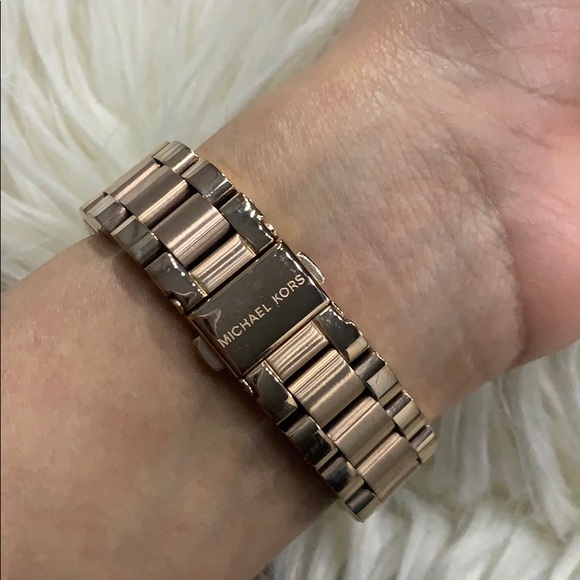 MICHAEL KORS Bradshaw Rose Gold-Tone Watch - Picture 7 of 7